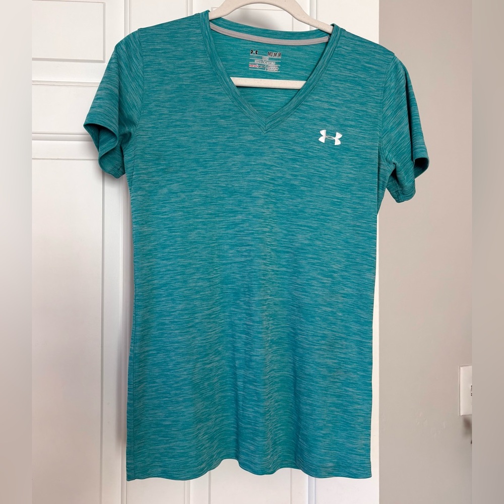 Under Armour Women's V-Neck Tee